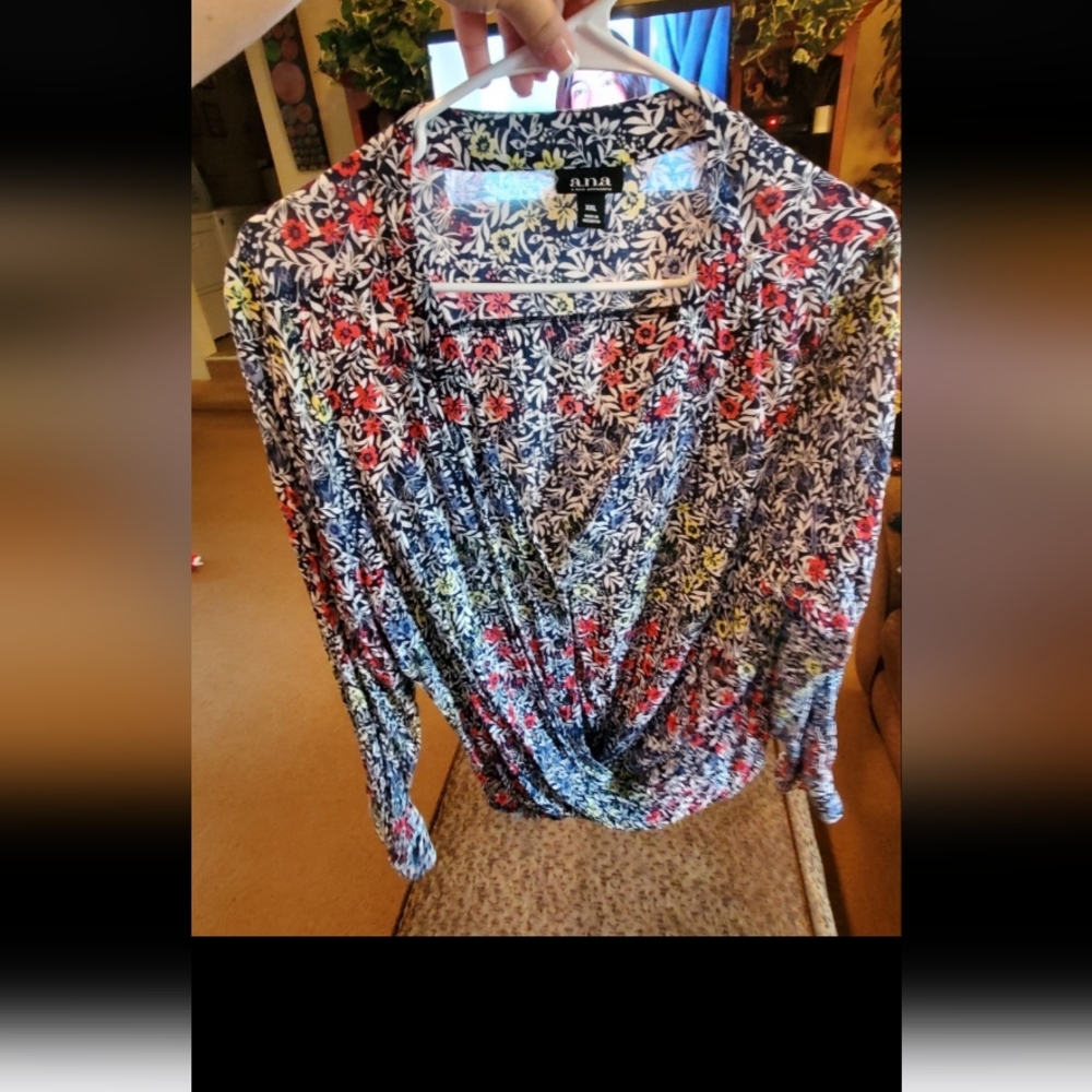 A.N.A. Blouse. Labeled 2xl, but fits like a large.